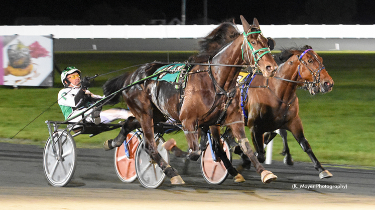 K J Todd winning at Ocean Downs