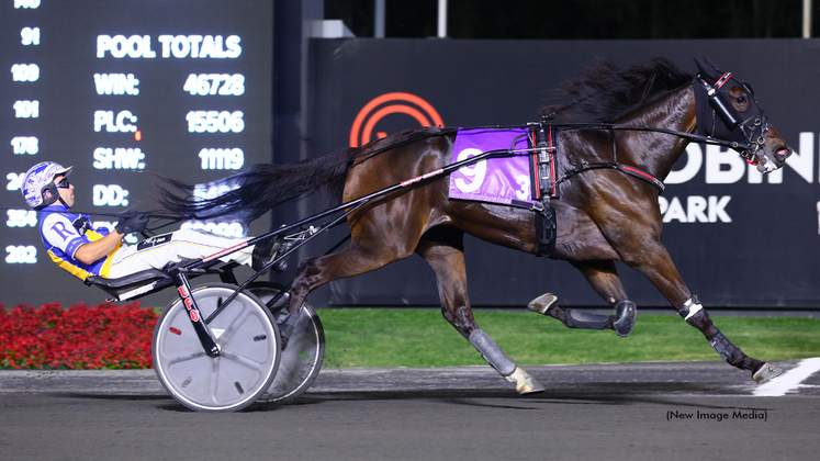 Drawn Impression winning at Woodbine Mohawk Park