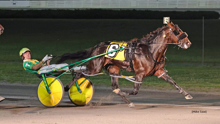 Janelle Granny winning at Yonkers Raceway