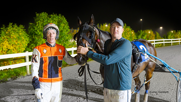 Colin Kelly in the Flamboro Downs winner's circle