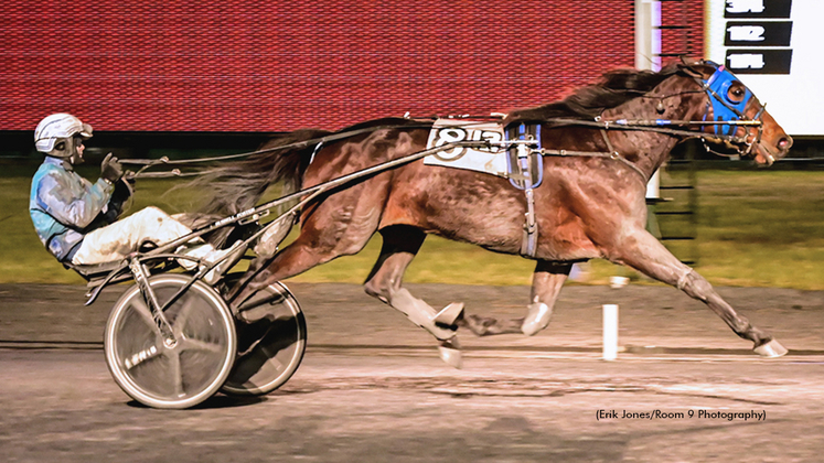 Coventry Hall winning at Rosecroft Raceway