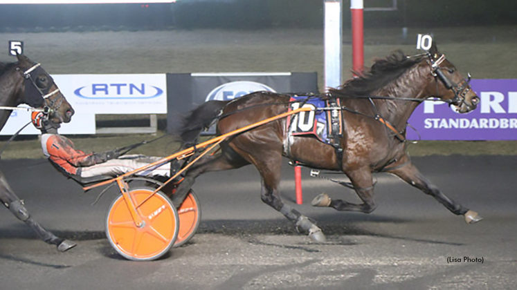 Te Quiero Lindy winning at The Meadowlands