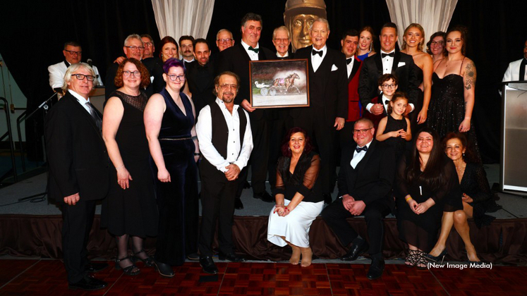 Chantilly's connections accepting her Horse of the Year award at the O'Brien Awards