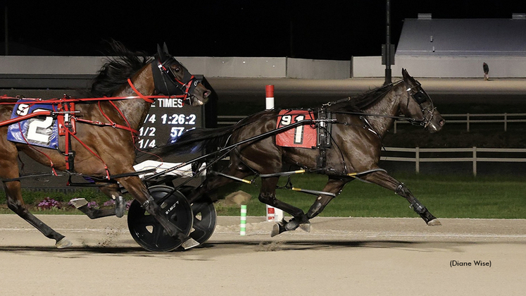 Four Carat Rock winning at Northfield Park