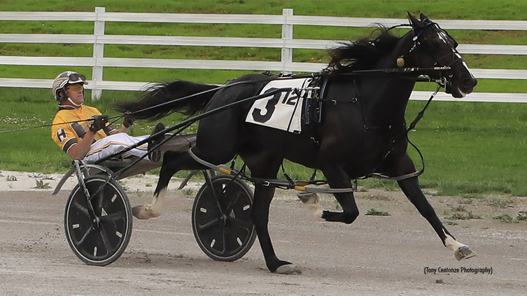 MuskateerHanover-051925-TonyCentonzePhotography-1024px