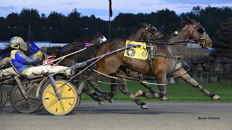 Mythic Gambler, winning at Rideau