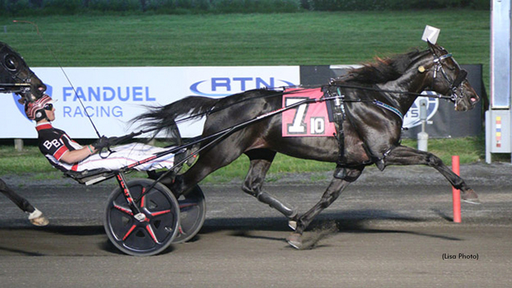 Ari Ferrari J winning at Meadowlands Racetrack