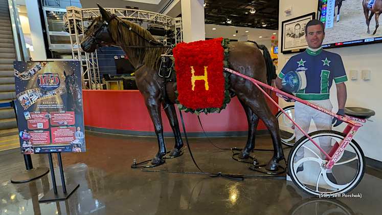 2025 Hambletonian greeting horse