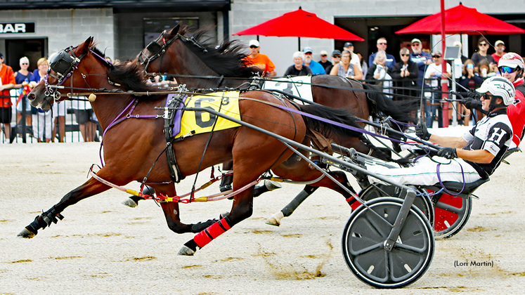 Larjon Lilly winning at Clinton Raceway