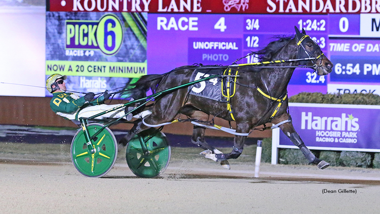 Buzzsaw Russ winning at Hoosier Park