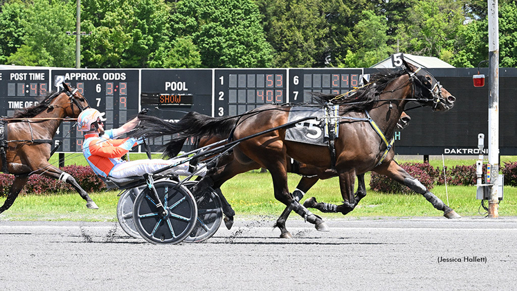 Spaaaanzano winning at Saratoga Raceway