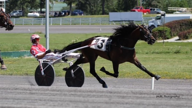 Bailey J winning at Monticello Raceway