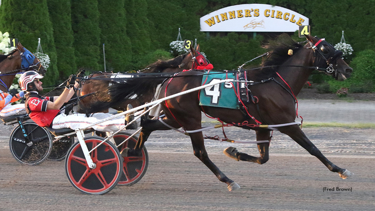 Lady Saturn winning at Tioga Downs