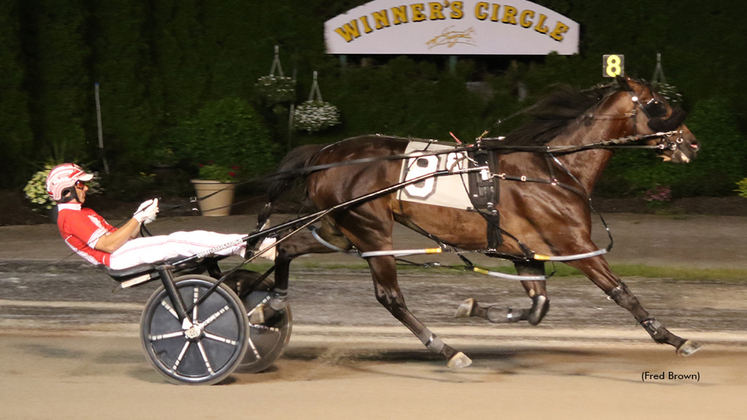 Selinas Choice and Ridge Warren winning at Tioga Downs