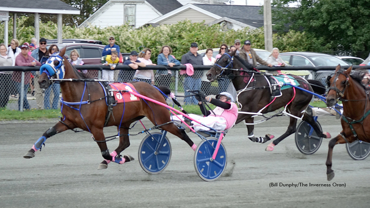 Sea Laird winning at Inverness Raceway