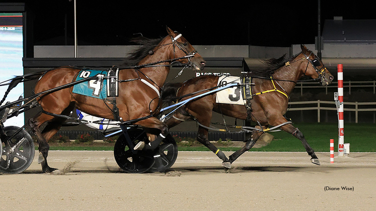 Fearless Ginger winning at Northfield Park