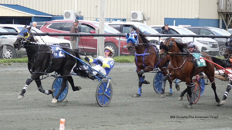 Shir Gain winning at Inverness Raceway