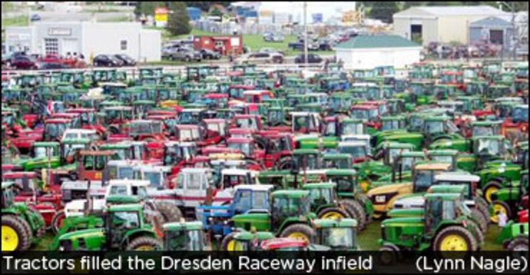 tractors-at-dresden.jpg